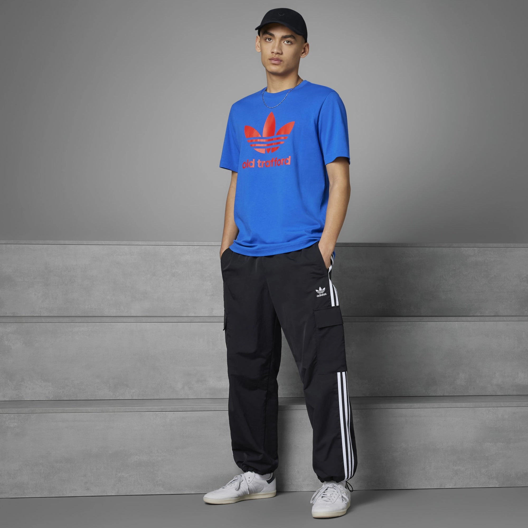 Adidas Originals | MANCHESTER UNITED OG TREFOIL TEE  { BLUE