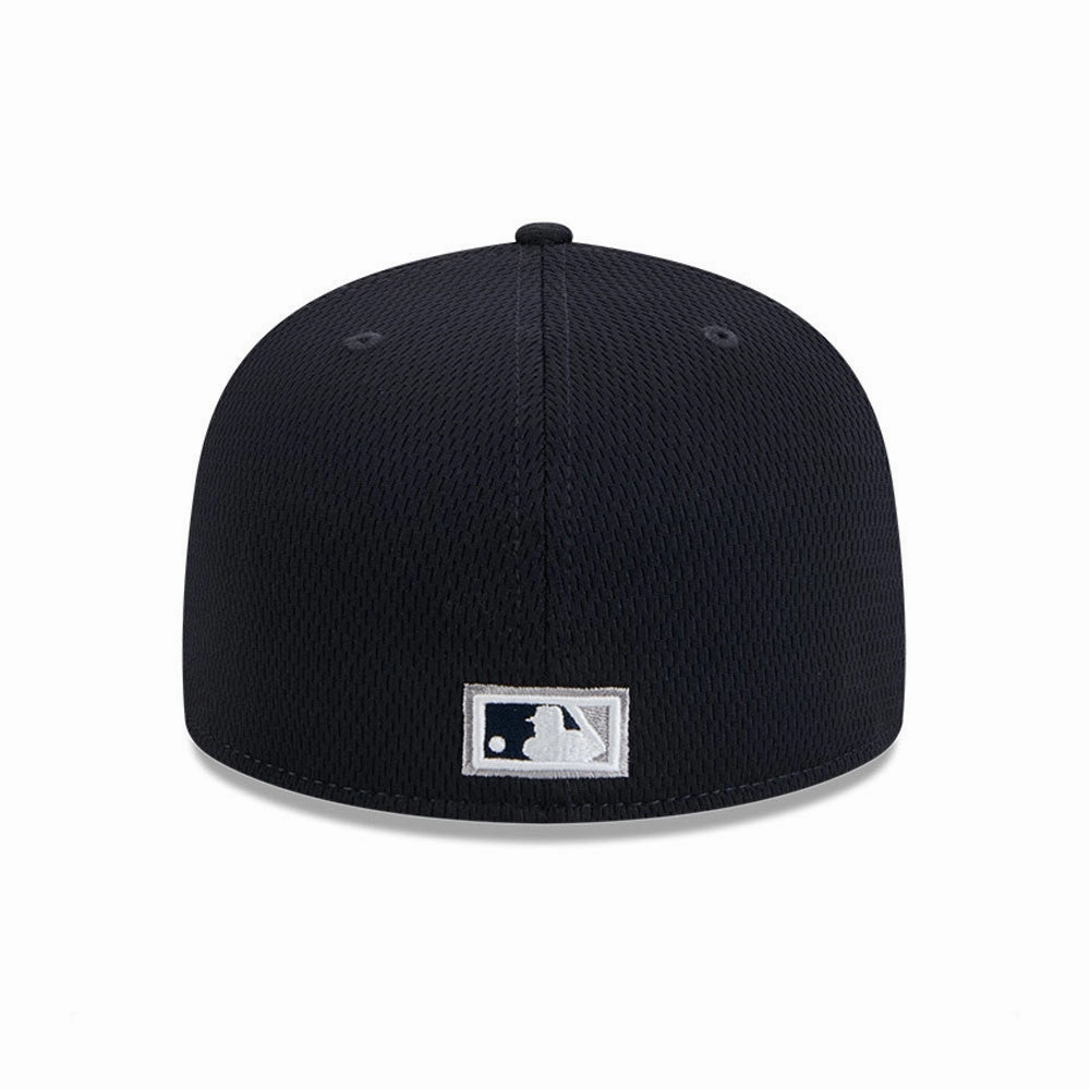 Chicago Cubs New Era Navy Alternate 2025 Clubhouse 59FIFTY Fitted Hat