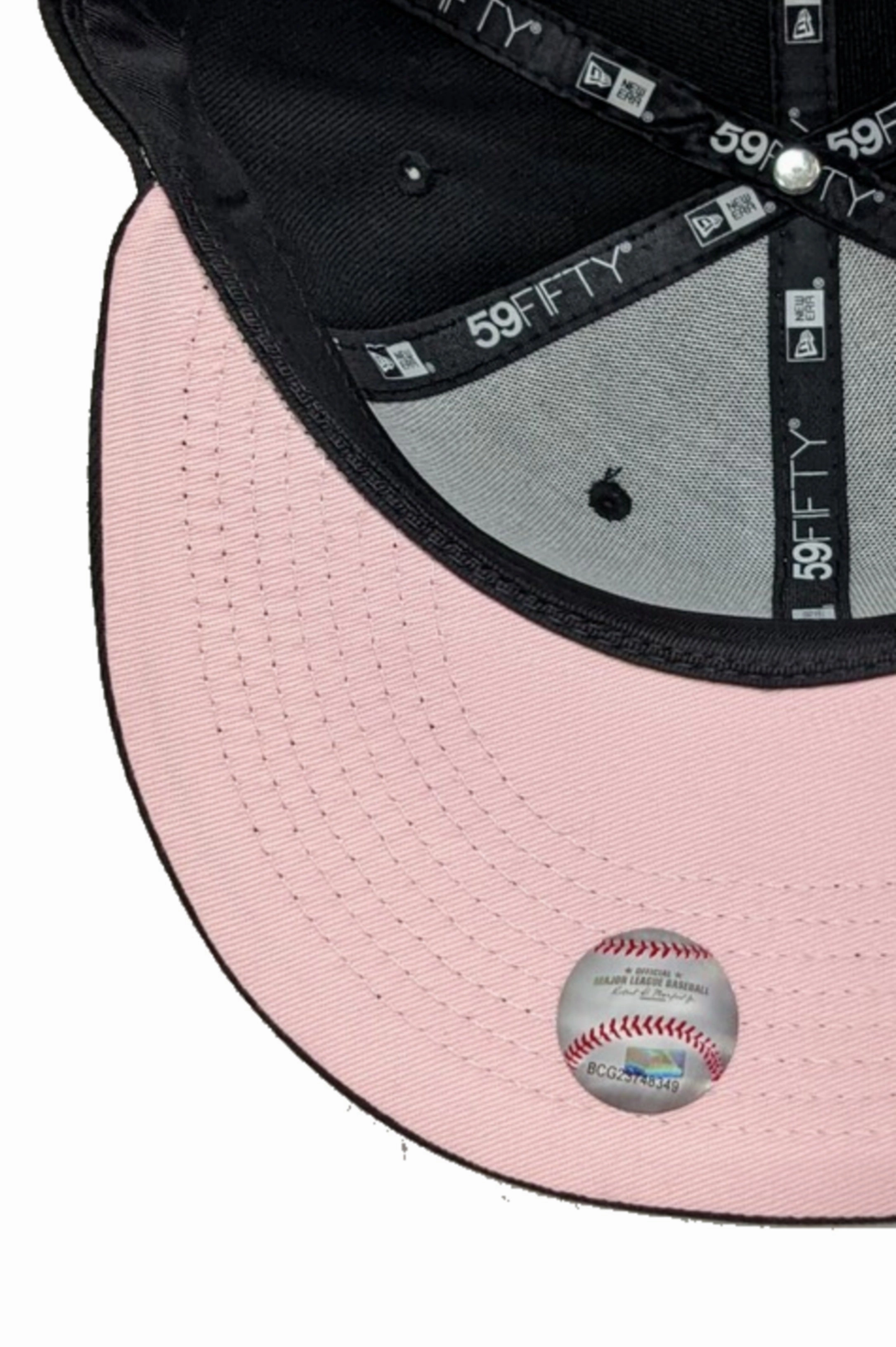 Chicago White Sox New Era Black/Pink City Connect Southside 59FIFTY Fitted Hat