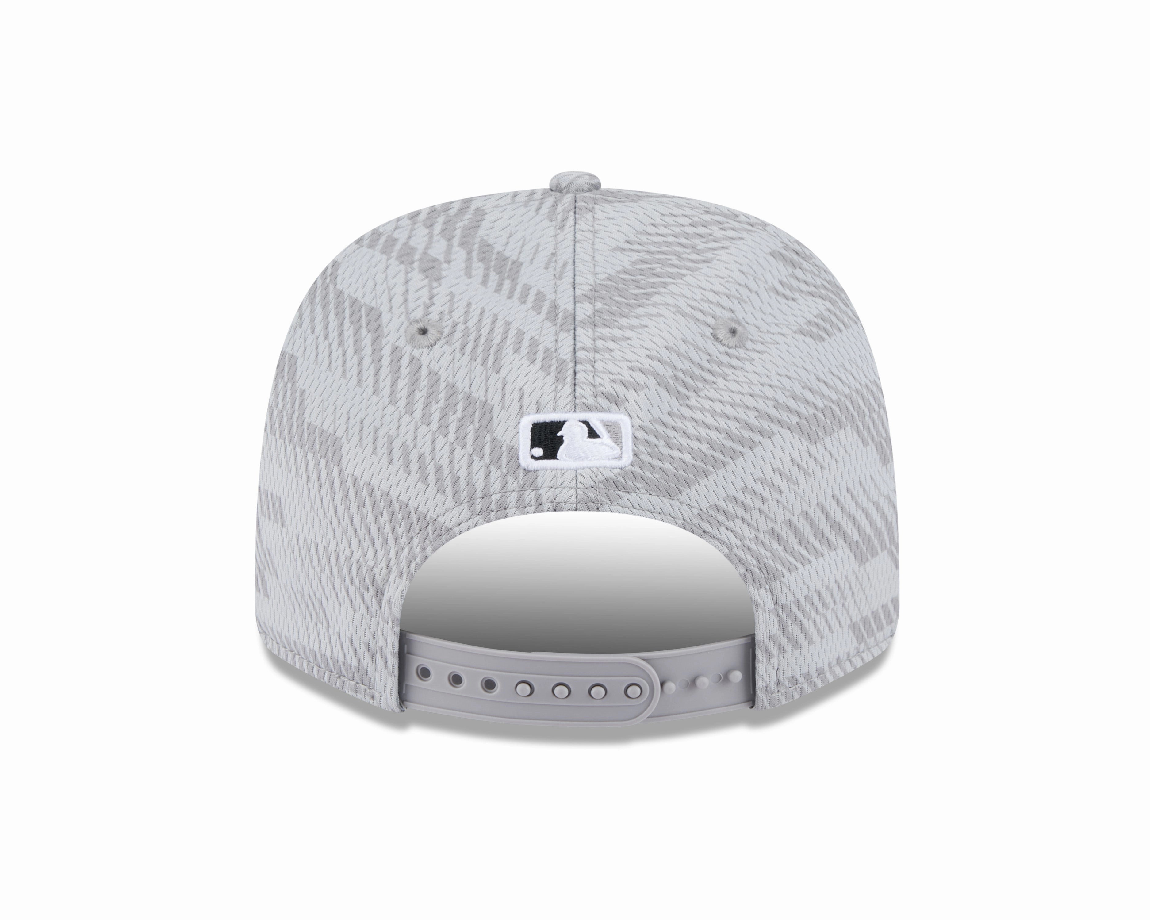 Chicago White Sox New Era Gray 2025 Clubhouse 9SEVENTY Adjustable Hat