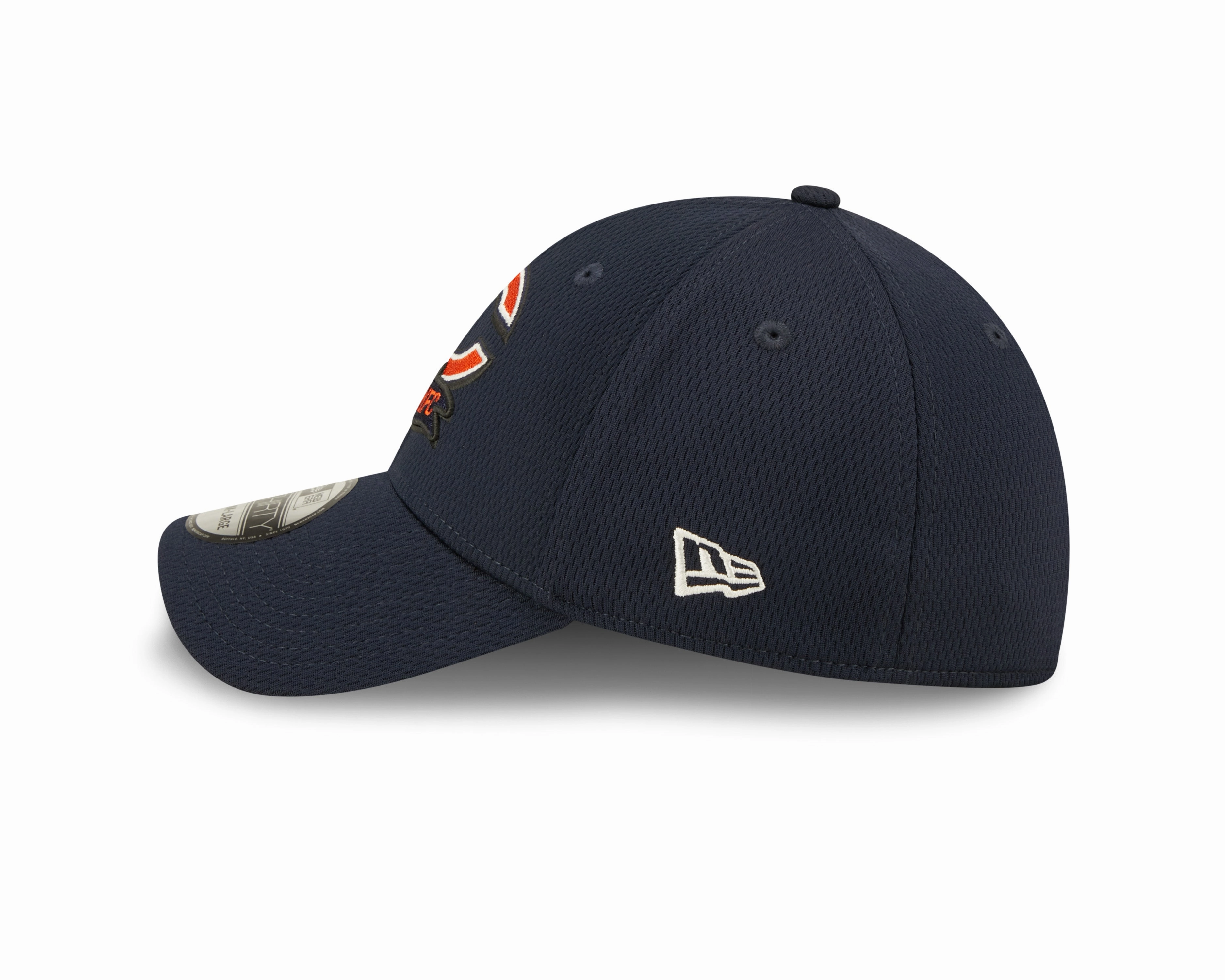 Men's Chicago Bears Primary Logo New Era Navy 2022 Sideline Coaches 39THIRTY Flex Hat