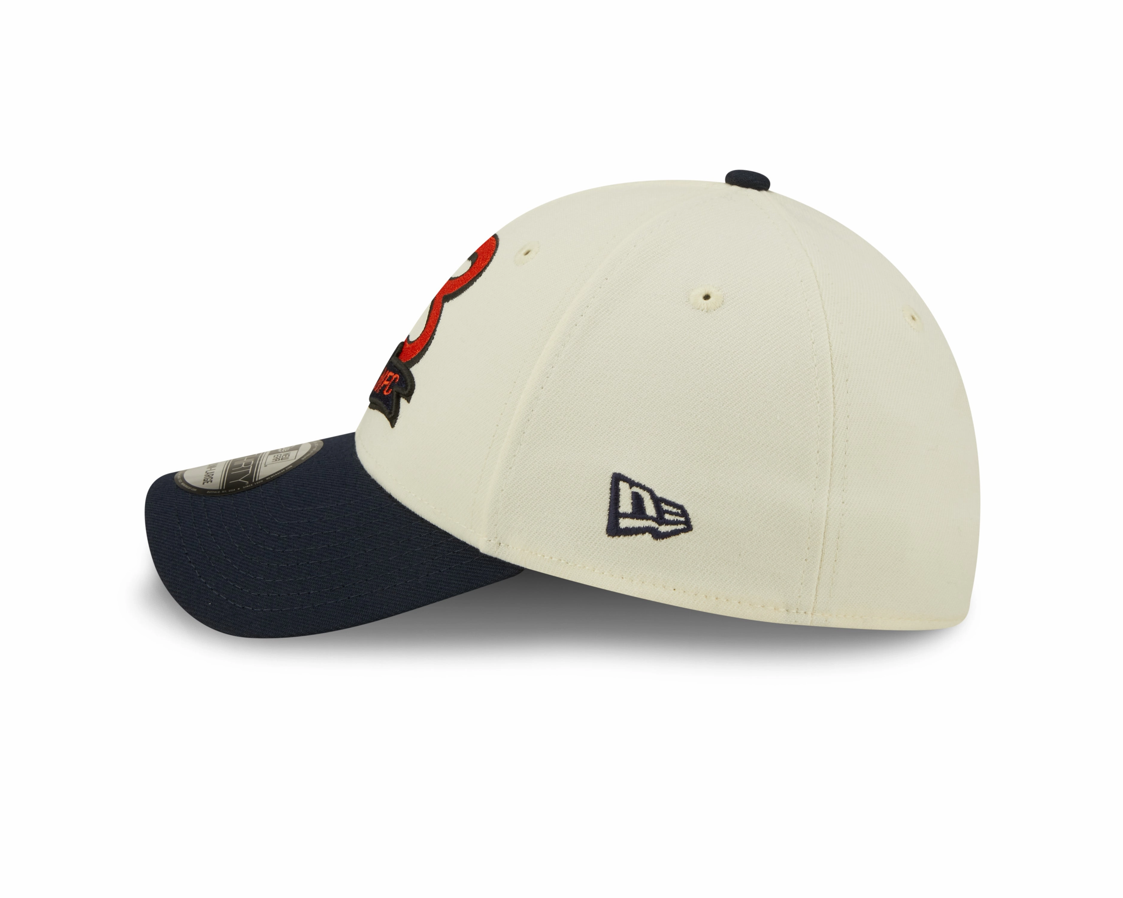 Men's Chicago Bears "B" Logo New Era Cream/Navy 2022 Sideline 39THIRTY Flex Hat