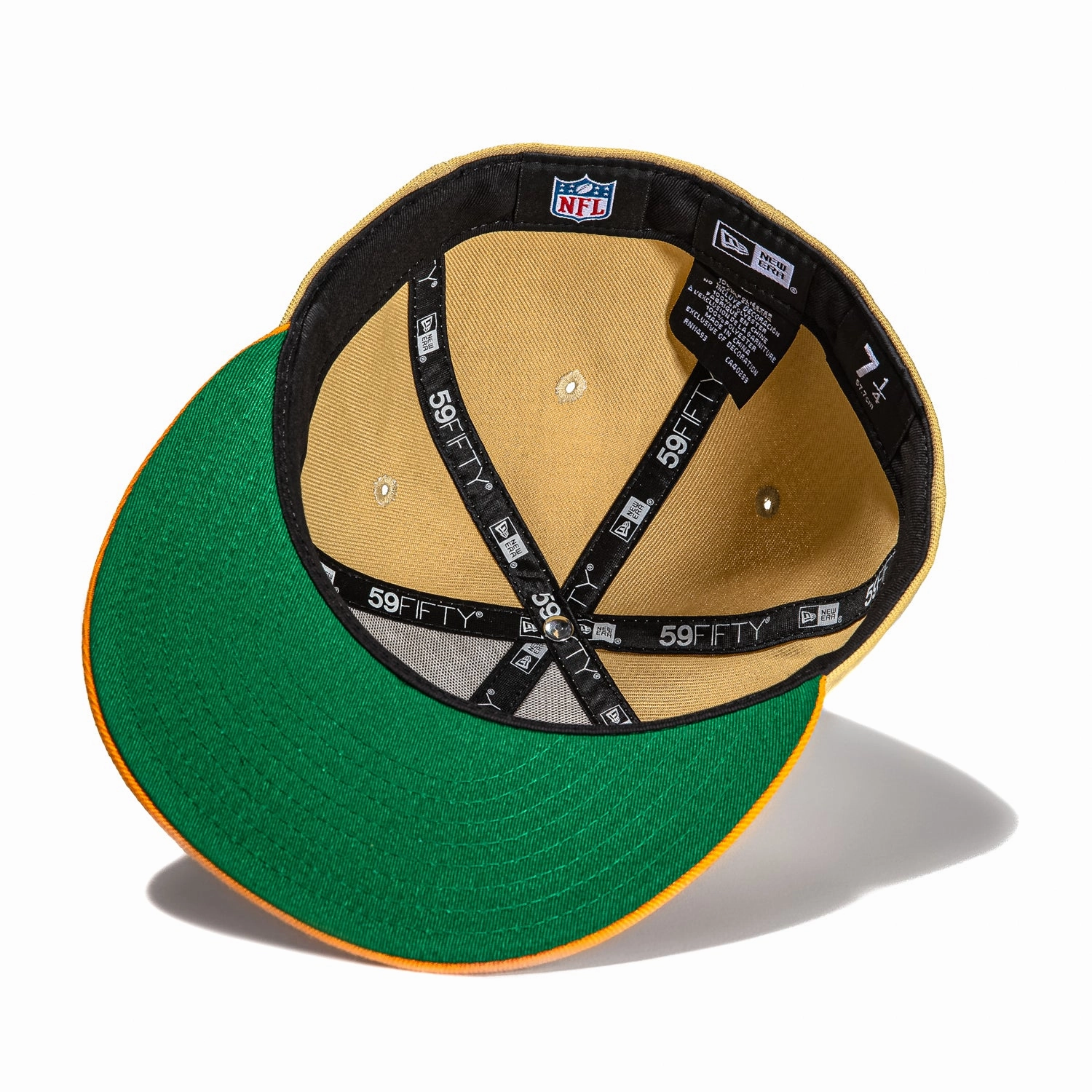 New Era 59Fifty Vegas Dome Tampa Bay Buccaneers Retro Script Hat- Tan, Red