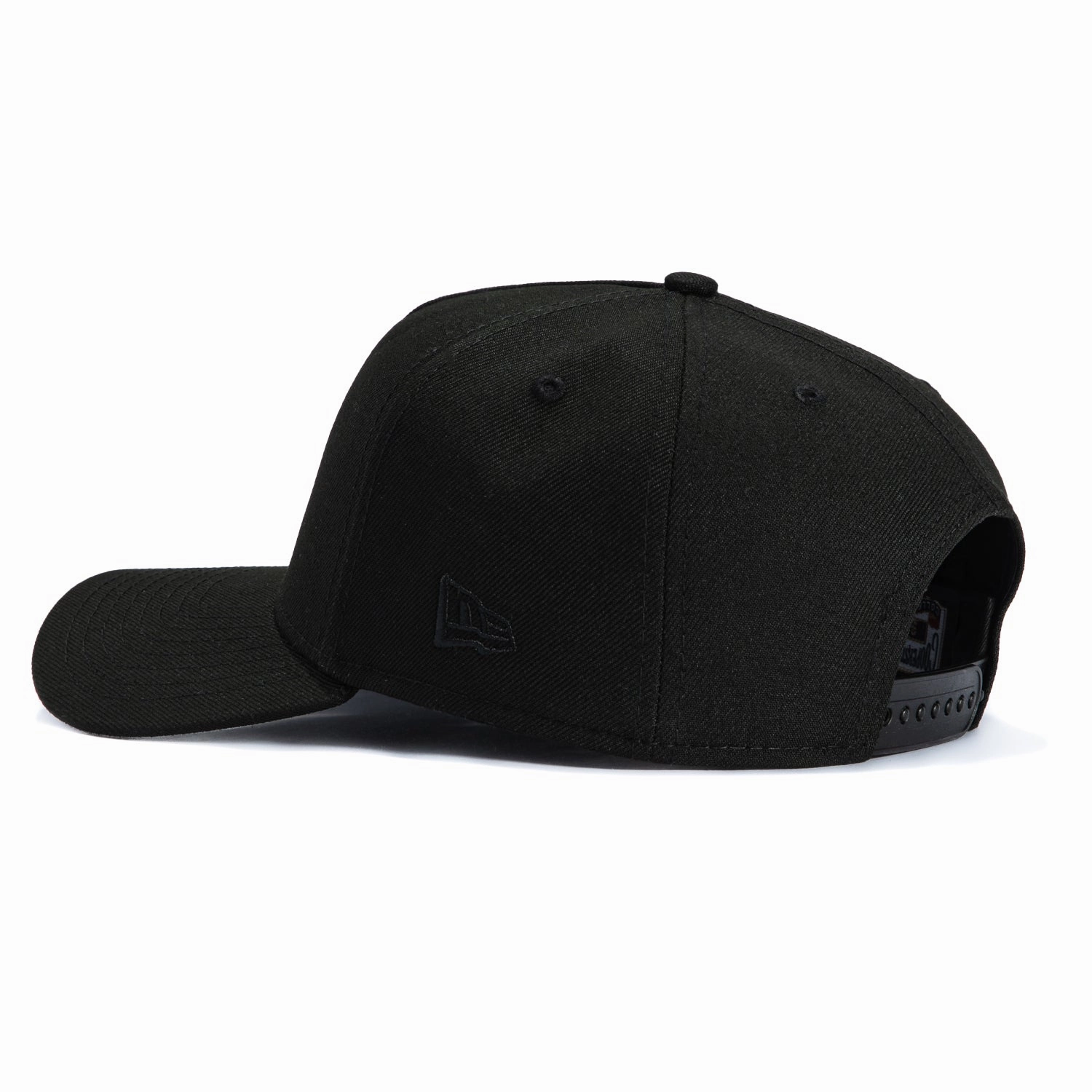 New Era 9Forty A-Frame Los Angeles Dodgers 1988 World Series Patch Snapback Hat - Black. Metallic Silver