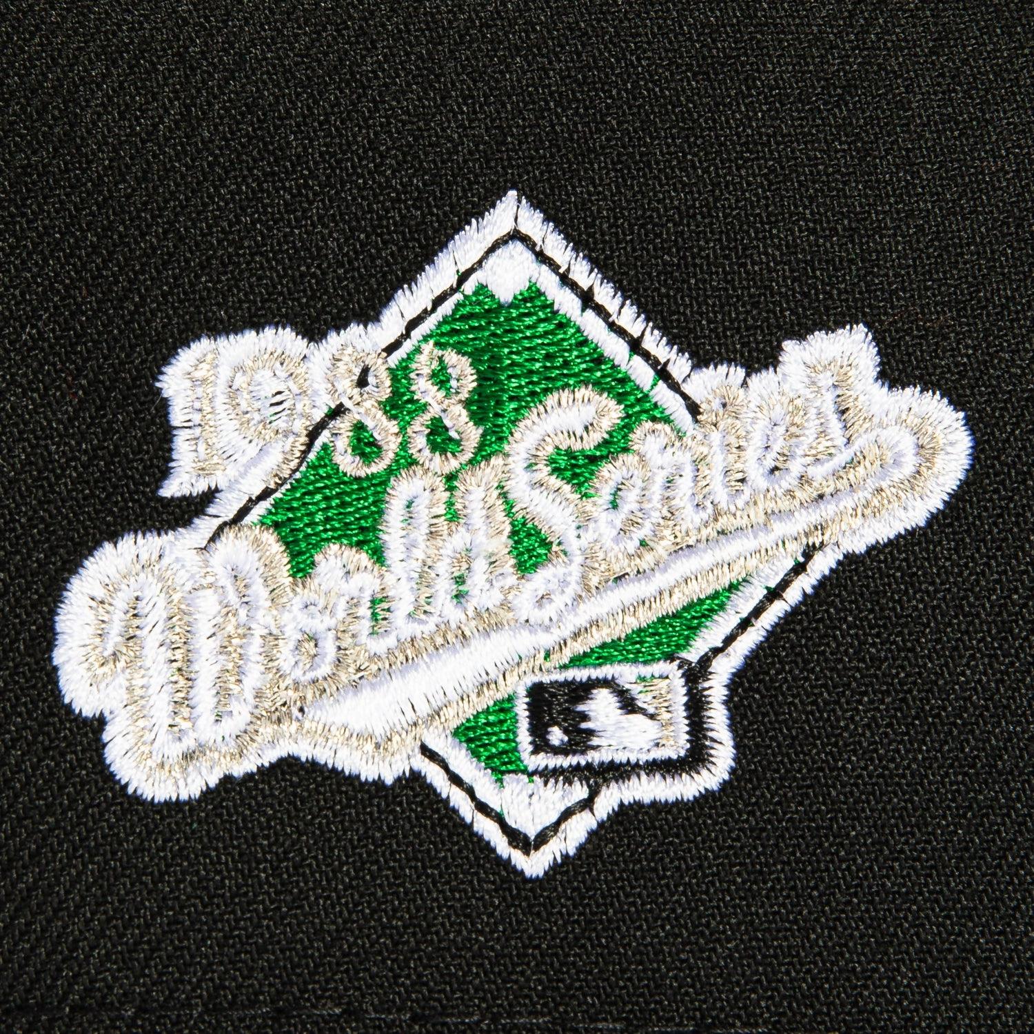 New Era 9Forty A-Frame Los Angeles Dodgers 1988 World Series Patch Snapback Hat - Black. Metallic Silver