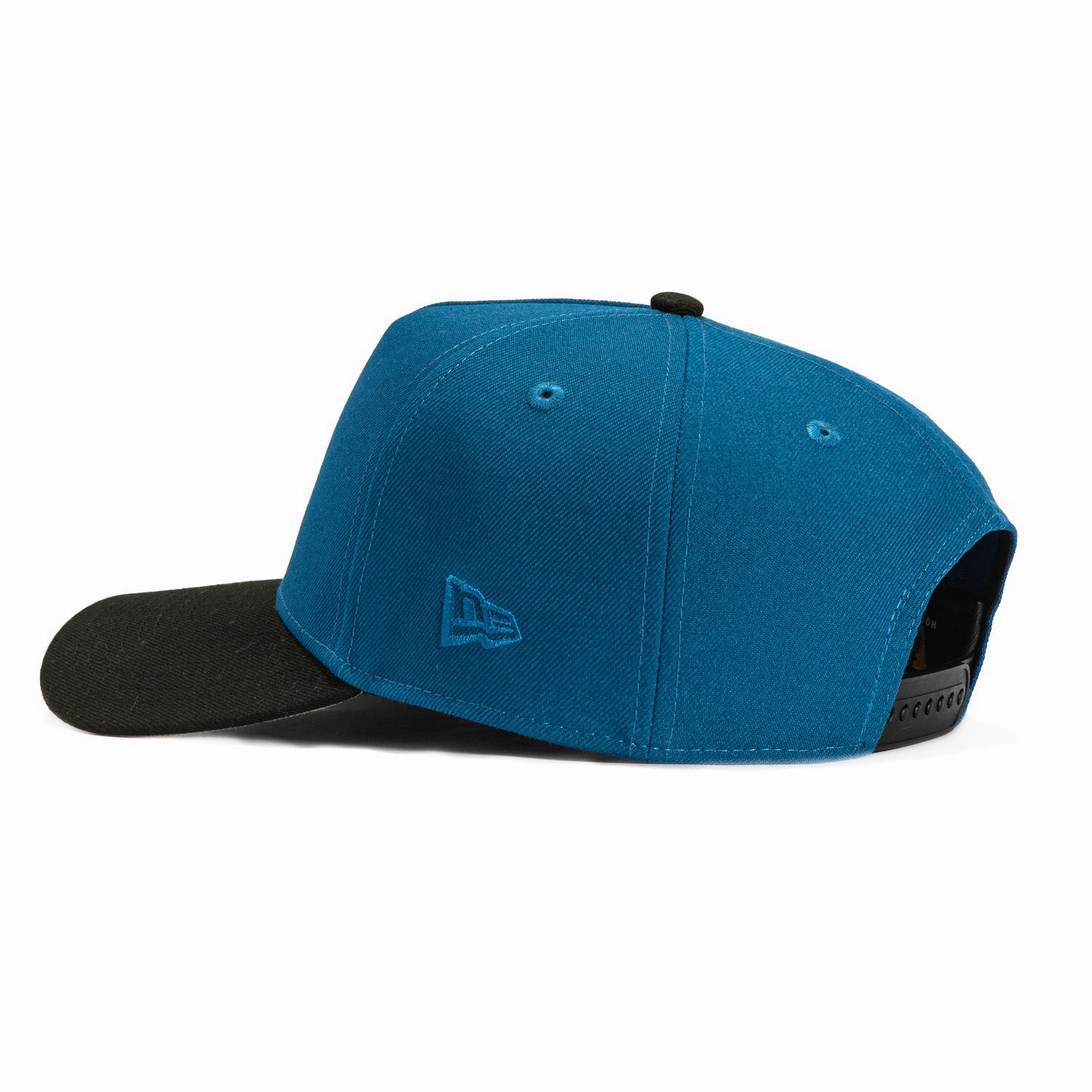 New Era 9Forty A-Frame Mascot Washington Capitals Logo Patch Slapshot Snapback Hat - Indigo, Black