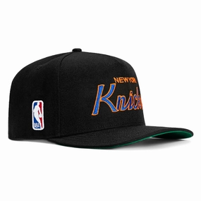 New Era 9Seventy New York Knicks Script Stretch-Snapback Hat - Black