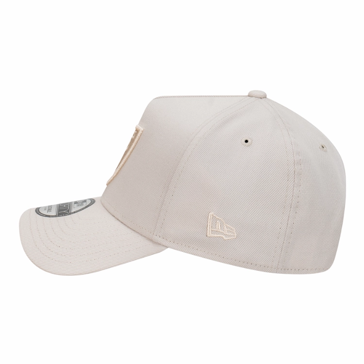 New Era Las Vegas Raiders 9FORTY A Frame - Stone/Ivory