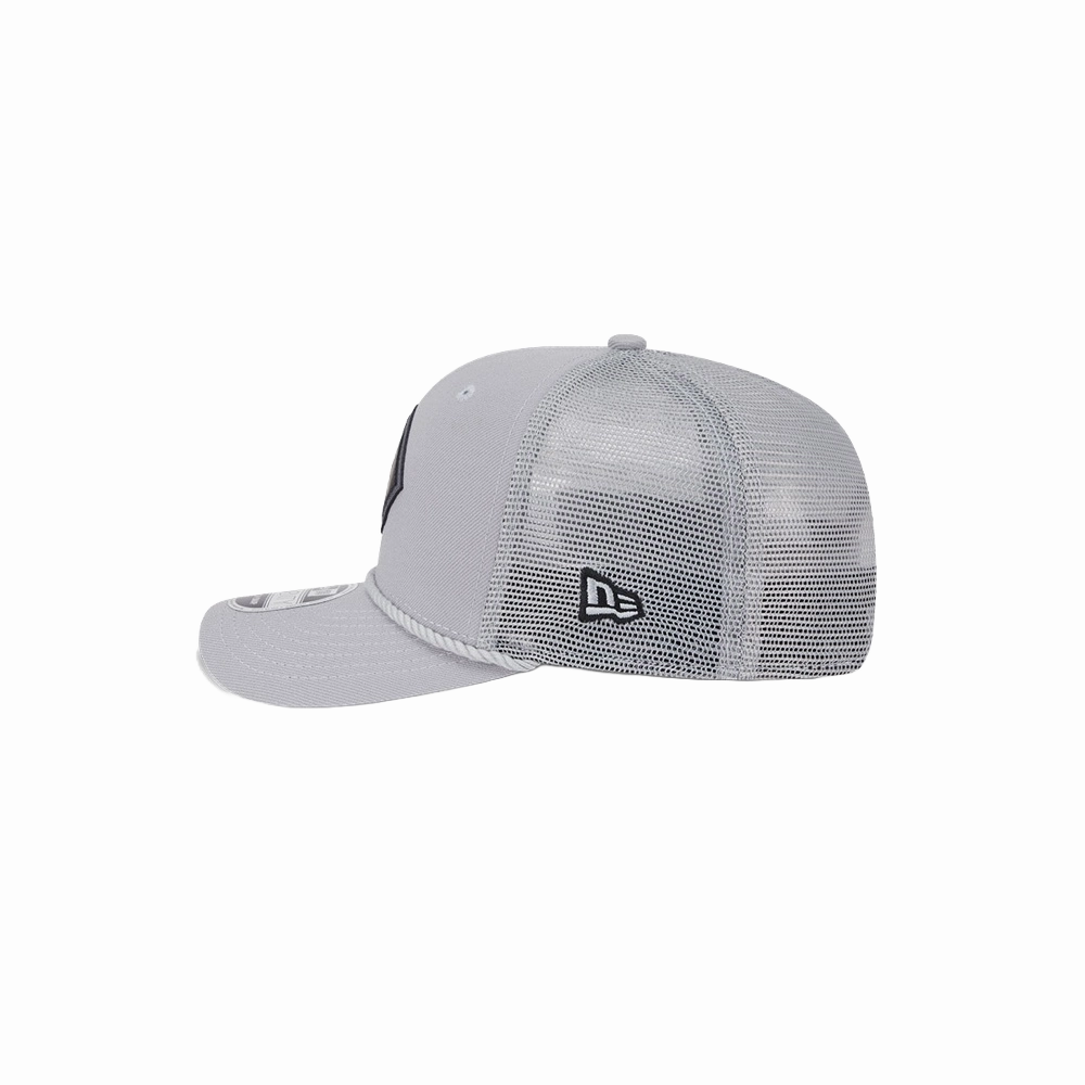 New Era Miami HEAT Leather Logo Stretch Snapback