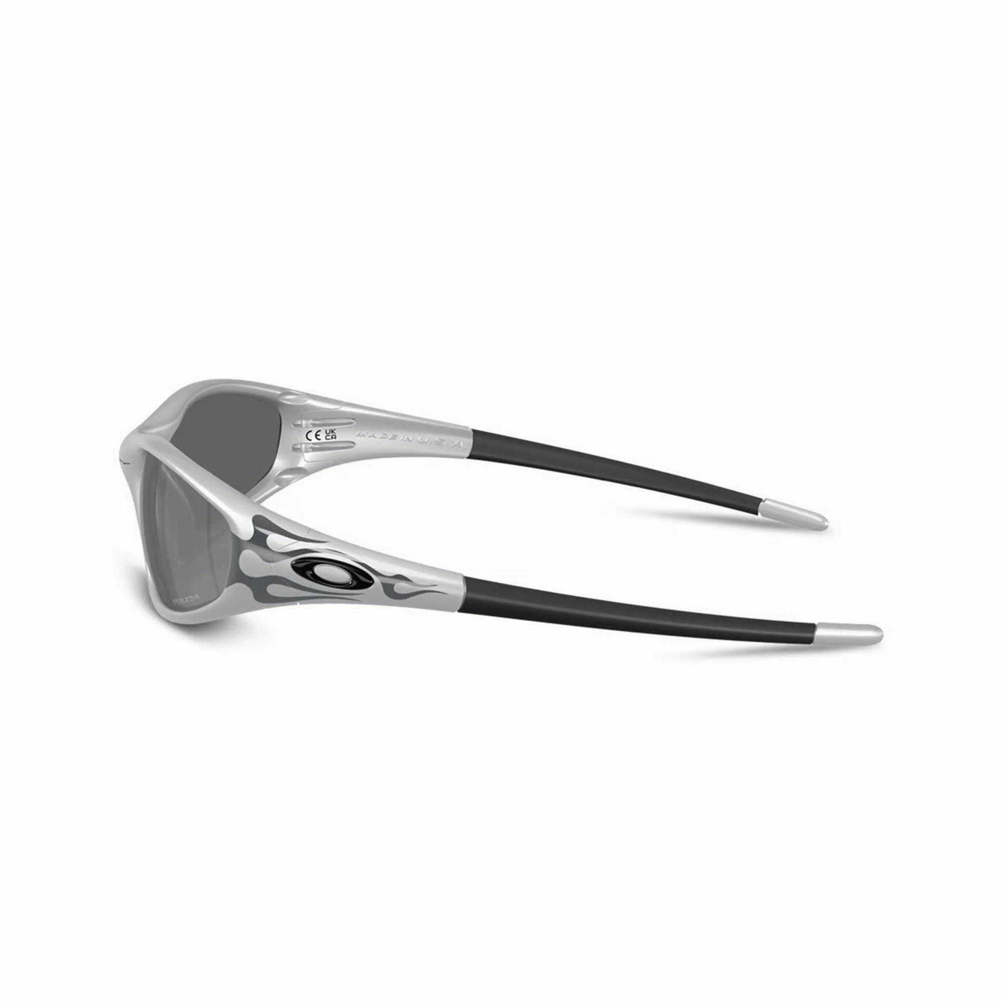 Oakley MUZM Straight Jacket 99 Silver Grey Flames w Prizm Black
